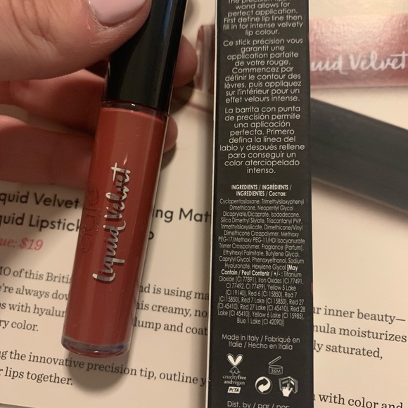 Assorted makeup - Picture 6 of 6